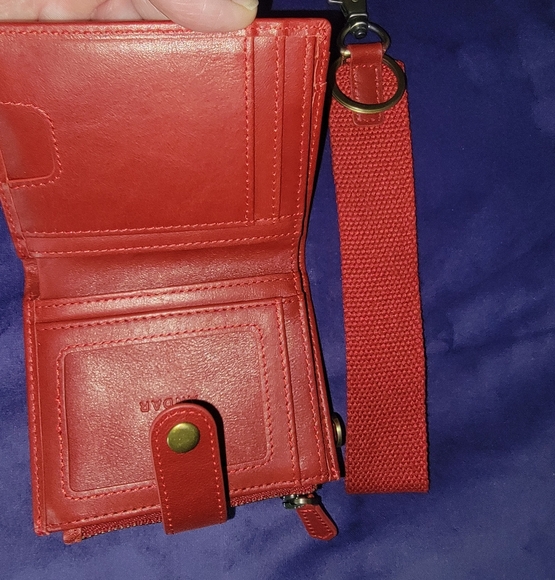 Andar Red Lo Wallet - Picture 2 of 3